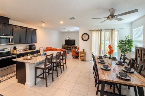 Touwnhouse à vendre à Winter Garden, Floride: 3 chambres, 179.95 m2 № 2398488 - photo 5