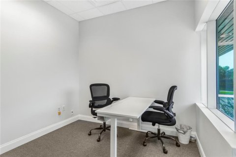 Propiedad comercial en venta en Orlando, Florida № 1537001 - foto 27
