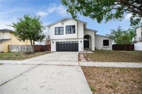 Villa ou maison à vendre à Winter Springs, Floride: 4 chambres, 199.93 m2 № 2142937 - photo 2