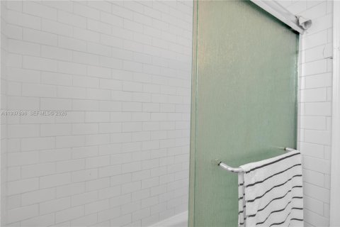 Copropriété à vendre à Miami Beach, Floride: 1 chambre, 43.66 m2 № 2055971 - photo 13