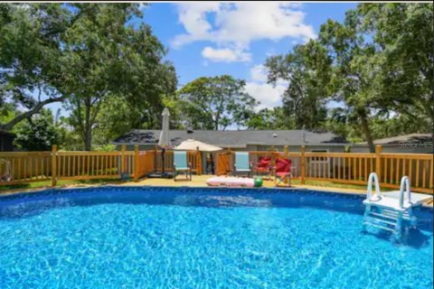 Casa en alquiler en Saint Petersburg, Florida, 3 dormitorios, 157.19 m2 № 1909074 - foto 26