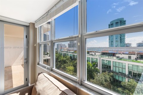 Снять в аренду кондоминиум в Майами-Бич, Флорида 2 спальни, 119.84м2, № 2154002 - фото 15