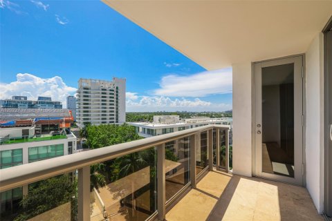 Снять в аренду кондоминиум в Майами-Бич, Флорида 2 спальни, 119.84м2, № 2154002 - фото 17