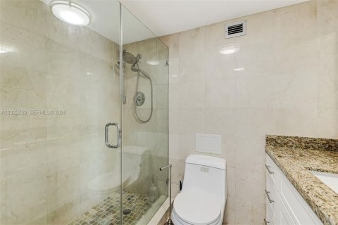 Снять в аренду кондоминиум в Майами-Бич, Флорида 2 спальни, 119.84м2, № 2154002 - фото 26