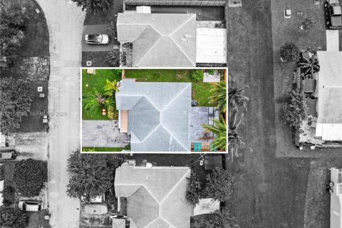 Villa ou maison à vendre à Cutler Bay, Floride: 3 chambres, 116.59 m2 № 2414451 - photo 14