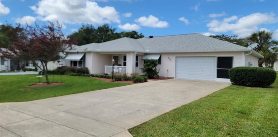 Casa en Ocala, Florida 2 dormitorios, 146.97 m2 № 1906736
