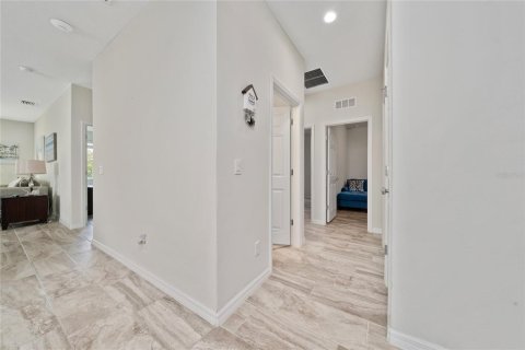 Villa ou maison à vendre à Clermont, Floride: 4 chambres, 184.88 m2 № 1524930 - photo 13