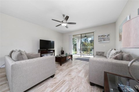 Villa ou maison à vendre à Clermont, Floride: 4 chambres, 184.88 m2 № 1524930 - photo 2