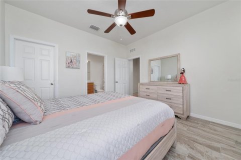 Villa ou maison à vendre à Clermont, Floride: 4 chambres, 184.88 m2 № 1524930 - photo 7