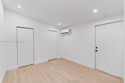 Купить виллу или дом в Майами, Флорида 4 спальни, № 2048186 - фото 19