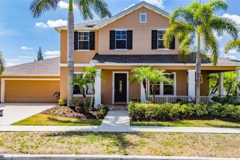 House in Apollo Beach, Florida 4 bedrooms, 357.49 sq.m. № 2199378