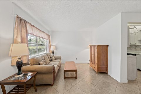 Condominio en venta en Cape Canaveral, Florida, 1 dormitorio, 68.47 m2 № 2149035 - foto 6