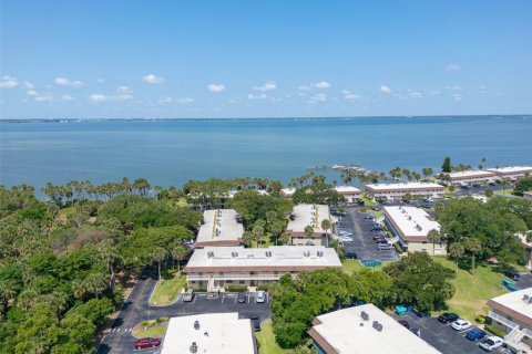 Condominio en venta en Cape Canaveral, Florida, 1 dormitorio, 68.47 m2 № 2149035 - foto 2
