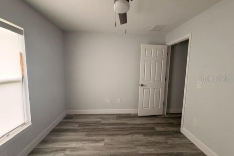 House in Ocala, Florida 3 bedrooms, 104.98 sq.m. № 2225068 - photo 10