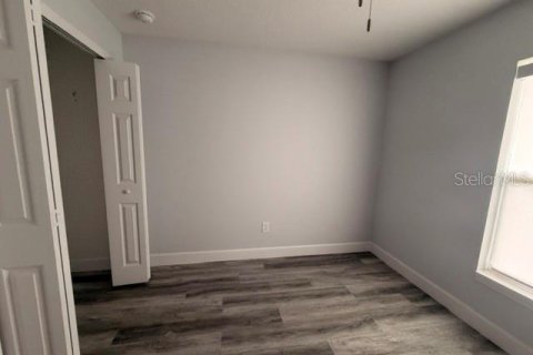 House in Ocala, Florida 3 bedrooms, 104.98 sq.m. № 2225068 - photo 9