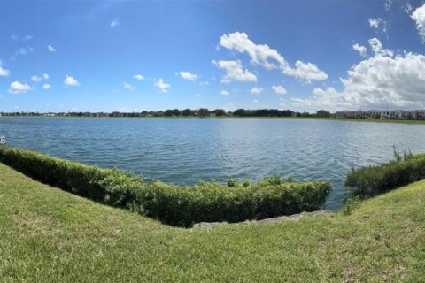 Купить кондоминиум в Майами, Флорида 1 спальня, 54.81м2, № 2045449 - фото 16