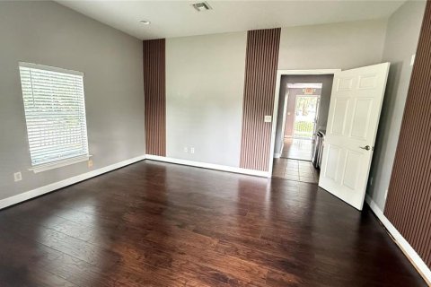 Immobilier commercial à louer à Kissimmee, Floride: 133.13 m2 № 2404704 - photo 2