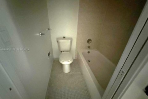 Condo in Sunny Isles Beach, Florida, 1 bedroom  № 2065132 - photo 27