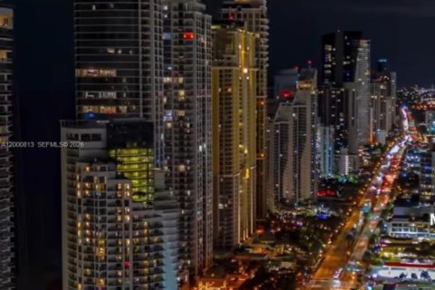 Condo in Sunny Isles Beach, Florida, 1 bedroom  № 2065132 - photo 3