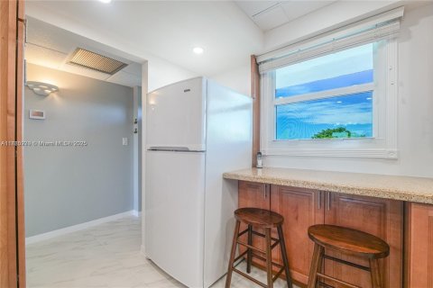 Copropriété à vendre à Oakland Park, Floride: 2 chambres, 90.58 m2 № 2037416 - photo 14