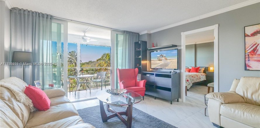 Condo à Oakland Park, Floride, 2 chambres  № 2037416