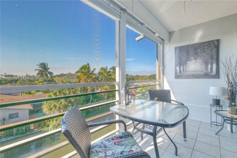 Copropriété à vendre à Oakland Park, Floride: 2 chambres, 90.58 m2 № 2037416 - photo 30