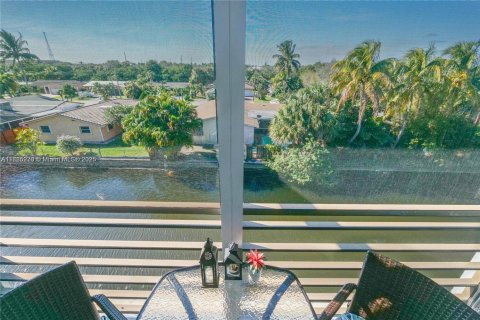 Copropriété à vendre à Oakland Park, Floride: 2 chambres, 90.58 m2 № 2037416 - photo 29