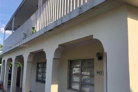 Villa ou maison à Hialeah, Floride 3 chambres, 333.33 m2 № 1998062