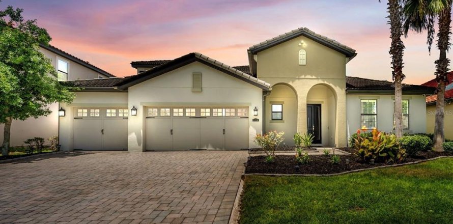 Villa ou maison à BELLALAGO à Kissimmee, Floride 5 chambres, 369.01 m2 № 2150011