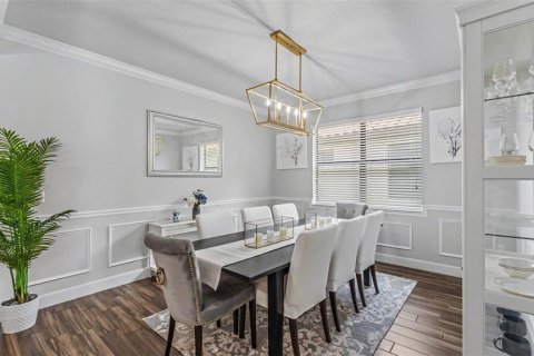 Villa ou maison à vendre à Kissimmee, Floride: 5 chambres, 369.01 m2 № 2150011 - photo 5