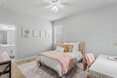 Villa ou maison à vendre à Kissimmee, Floride: 5 chambres, 369.01 m2 № 2150011 - photo 22