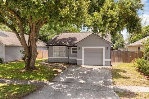 Villa ou maison à vendre à Apopka, Floride: 2 chambres, 95.97 m2 № 2150270 - photo 2