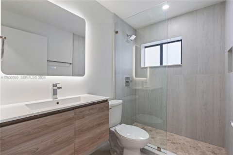 Casa en venta en Miami, Florida, 4 dormitorios, 156.17 m2 № 2077652 - foto 27