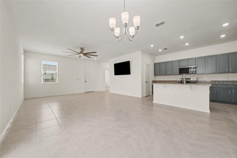 Villa ou maison à vendre à Groveland, Floride: 4 chambres, 172.05 m2 № 2354238 - photo 12