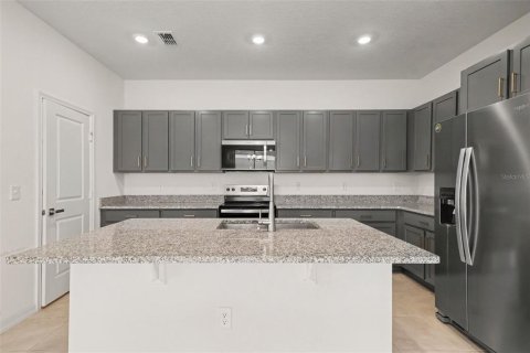 Villa ou maison à vendre à Groveland, Floride: 4 chambres, 172.05 m2 № 2354238 - photo 13