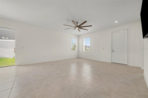 Villa ou maison à vendre à Groveland, Floride: 4 chambres, 172.05 m2 № 2354238 - photo 9