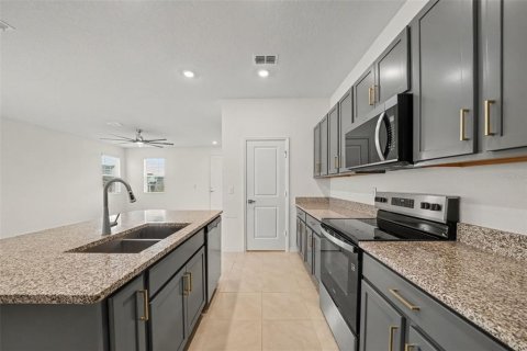 Villa ou maison à vendre à Groveland, Floride: 4 chambres, 172.05 m2 № 2354238 - photo 14
