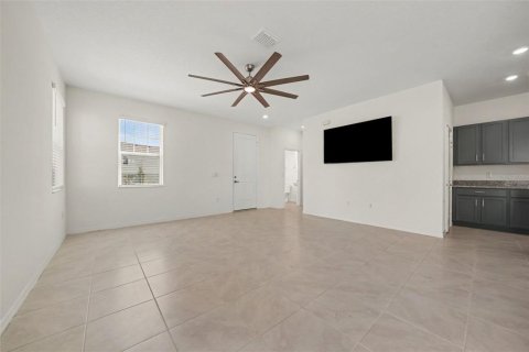 Villa ou maison à vendre à Groveland, Floride: 4 chambres, 172.05 m2 № 2354238 - photo 8