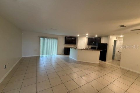 Villa ou maison à louer à Mascotte, Floride: 3 chambres, 136.01 m2 № 2403056 - photo 6