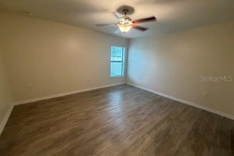 Villa ou maison à louer à Mascotte, Floride: 3 chambres, 136.01 m2 № 2403056 - photo 7