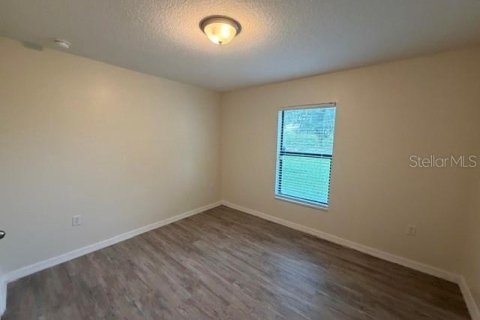 Villa ou maison à louer à Mascotte, Floride: 3 chambres, 136.01 m2 № 2403056 - photo 5