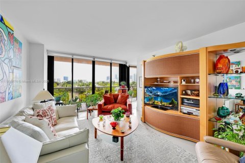 Condo in Aventura, Florida, 2 bedrooms  № 1888941 - photo 3