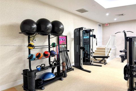 Condo in Aventura, Florida, 2 bedrooms  № 1888941 - photo 28
