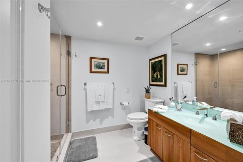 Condo in Aventura, Florida, 2 bedrooms  № 1888941 - photo 21
