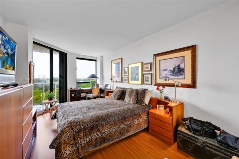 Condo in Aventura, Florida, 2 bedrooms  № 1888941 - photo 23