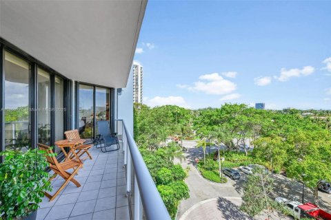 Condo in Aventura, Florida, 2 bedrooms  № 1888941 - photo 18