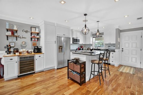 Condo in Mount Dora, Florida, 2 bedrooms  № 1918911 - photo 14