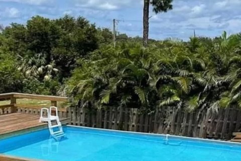 Apartamento en alquiler en Jensen Beach, Florida, 2 dormitorios, 88.26 m2 № 1135084 - foto 1