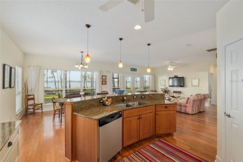 Villa ou maison à vendre à Melrose, Floride: 4 chambres, 284.1 m2 № 2232823 - photo 27