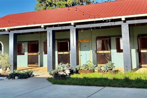 House in Anthony, Florida 1 bedroom, 41.62 sq.m. № 2229611 - photo 12